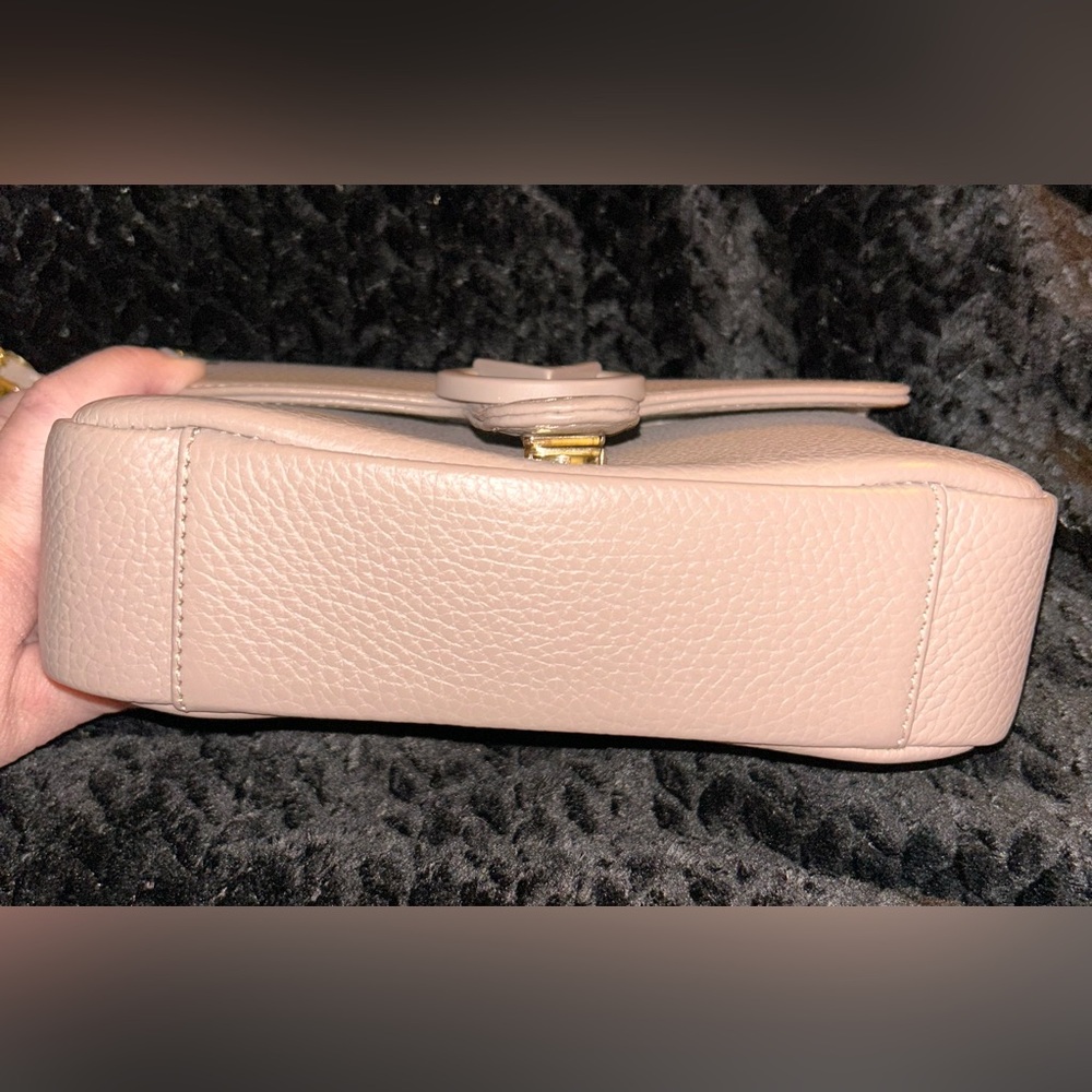 EUC Valentino Beige Leather Chain Crossbody/Shoulder Bag - Picture 5 of 7
